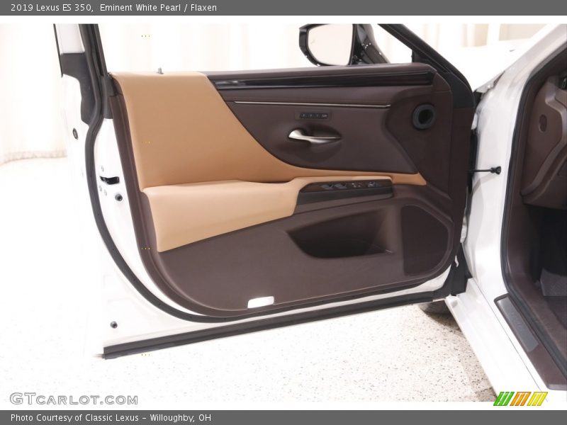 Eminent White Pearl / Flaxen 2019 Lexus ES 350