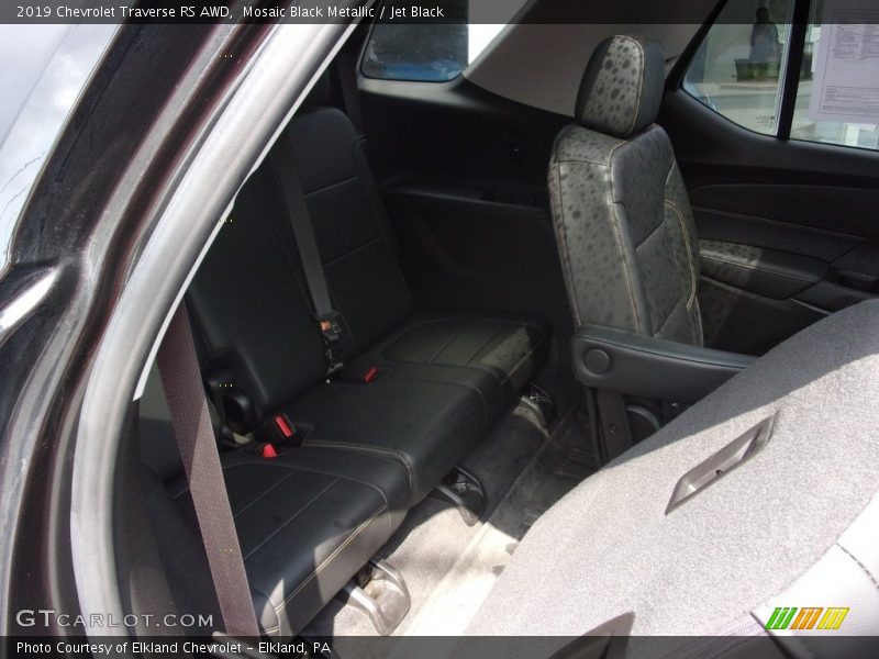 Mosaic Black Metallic / Jet Black 2019 Chevrolet Traverse RS AWD