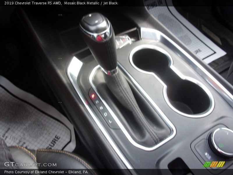 Mosaic Black Metallic / Jet Black 2019 Chevrolet Traverse RS AWD