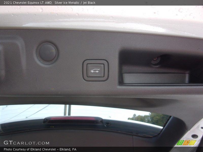 Silver Ice Metallic / Jet Black 2021 Chevrolet Equinox LT AWD
