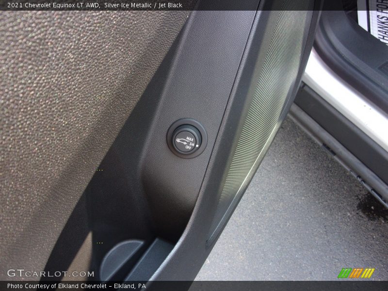 Silver Ice Metallic / Jet Black 2021 Chevrolet Equinox LT AWD