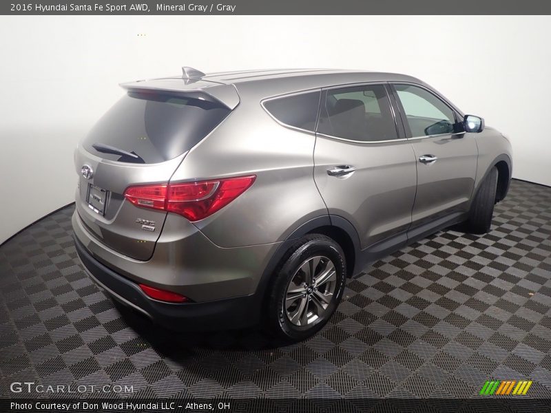 Mineral Gray / Gray 2016 Hyundai Santa Fe Sport AWD