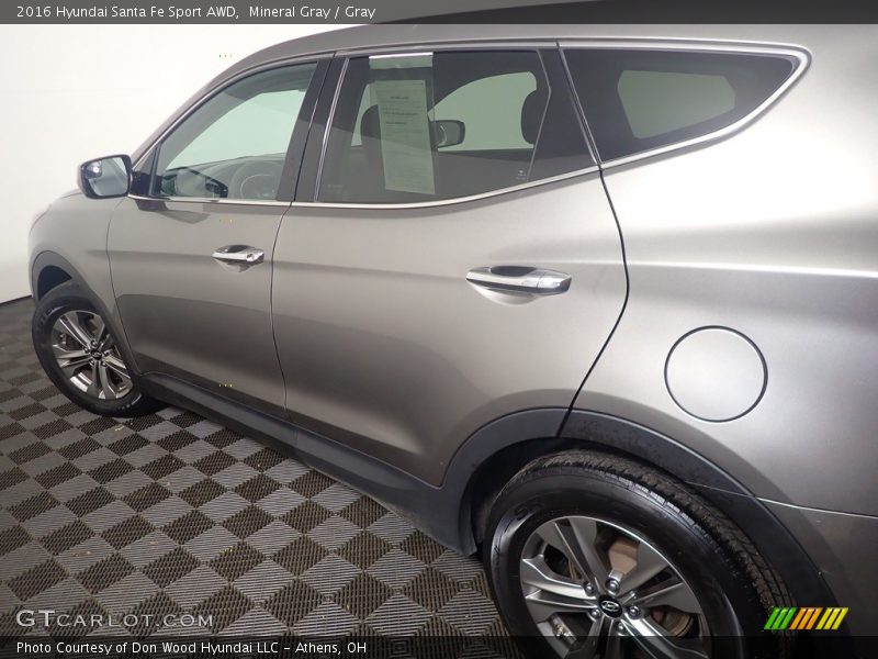 Mineral Gray / Gray 2016 Hyundai Santa Fe Sport AWD