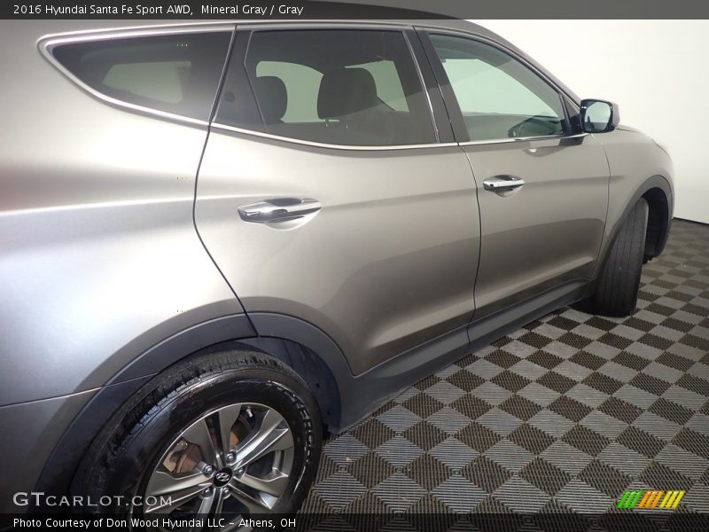 Mineral Gray / Gray 2016 Hyundai Santa Fe Sport AWD