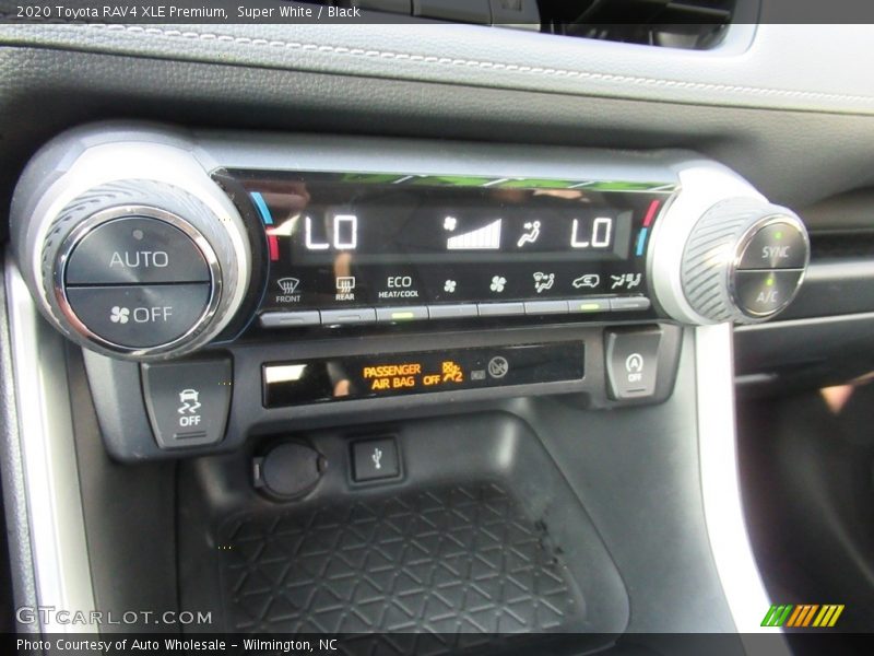 Super White / Black 2020 Toyota RAV4 XLE Premium