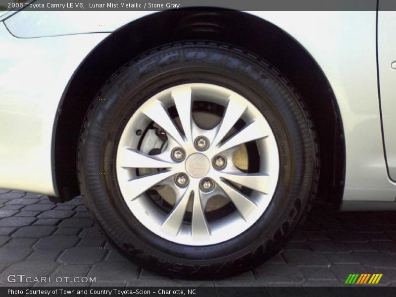 Lunar Mist Metallic / Stone Gray 2006 Toyota Camry LE V6