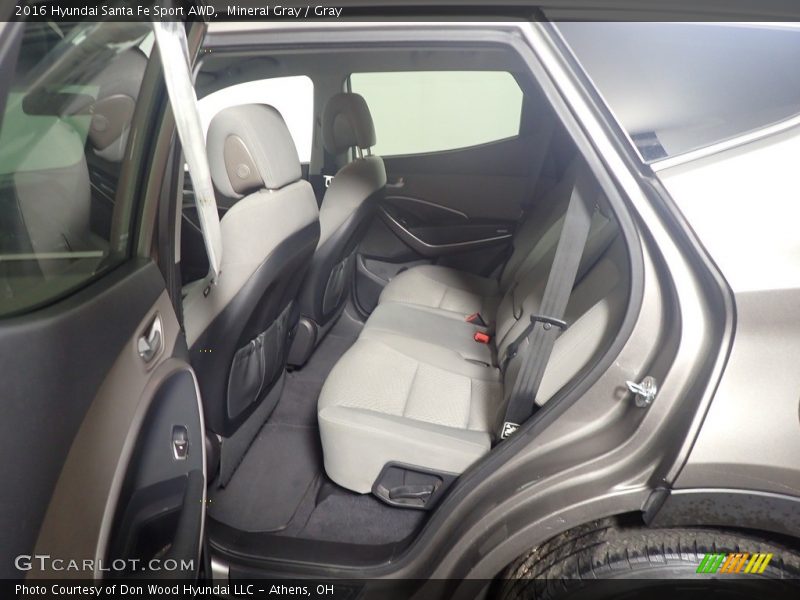 Mineral Gray / Gray 2016 Hyundai Santa Fe Sport AWD