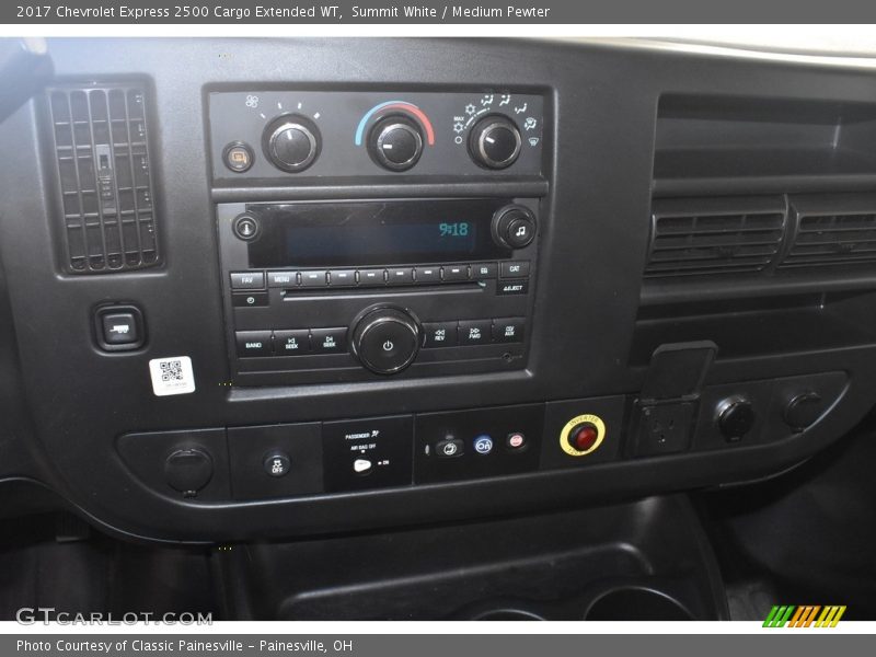 Summit White / Medium Pewter 2017 Chevrolet Express 2500 Cargo Extended WT