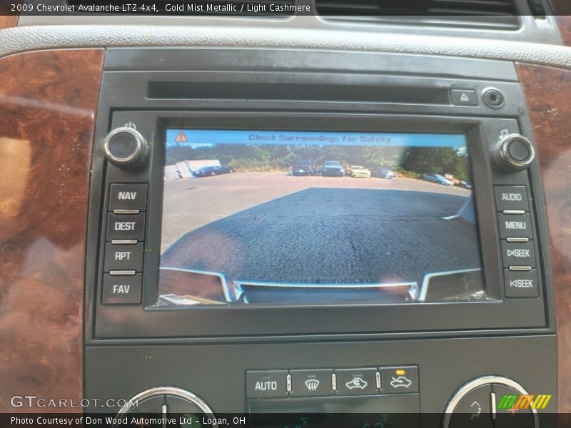 Gold Mist Metallic / Light Cashmere 2009 Chevrolet Avalanche LTZ 4x4