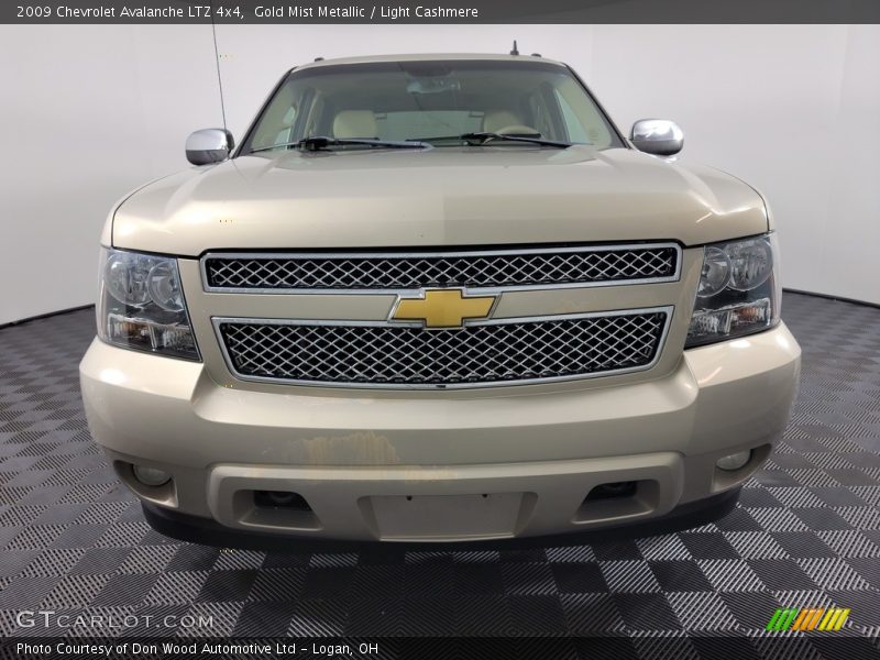 Gold Mist Metallic / Light Cashmere 2009 Chevrolet Avalanche LTZ 4x4