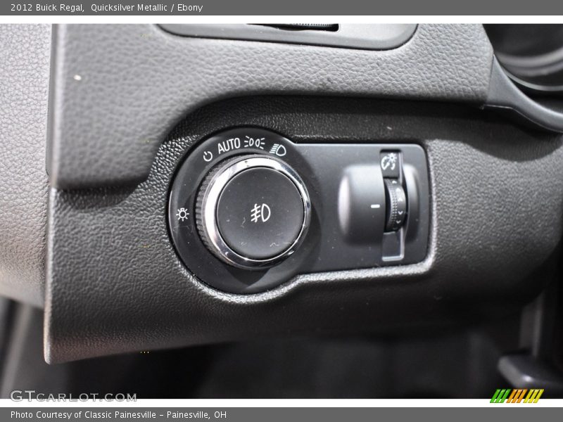 Quicksilver Metallic / Ebony 2012 Buick Regal