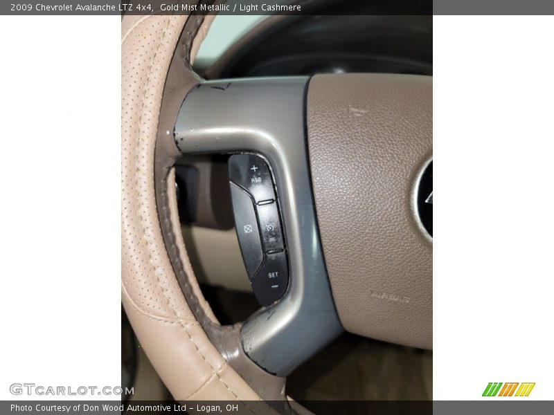 Gold Mist Metallic / Light Cashmere 2009 Chevrolet Avalanche LTZ 4x4