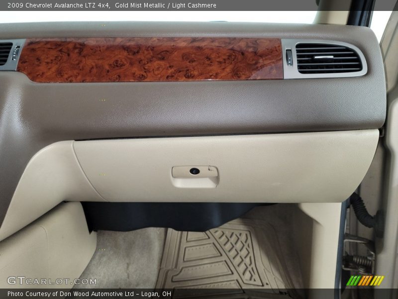Gold Mist Metallic / Light Cashmere 2009 Chevrolet Avalanche LTZ 4x4
