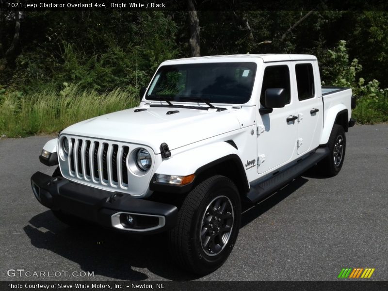 Bright White / Black 2021 Jeep Gladiator Overland 4x4