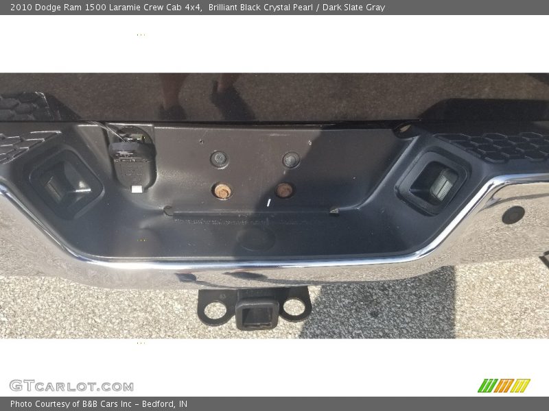 Brilliant Black Crystal Pearl / Dark Slate Gray 2010 Dodge Ram 1500 Laramie Crew Cab 4x4