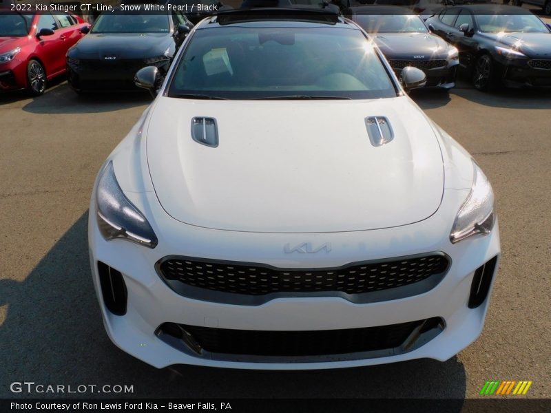 Snow White Pearl / Black 2022 Kia Stinger GT-Line
