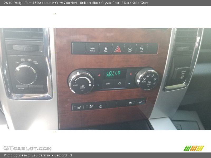 Brilliant Black Crystal Pearl / Dark Slate Gray 2010 Dodge Ram 1500 Laramie Crew Cab 4x4