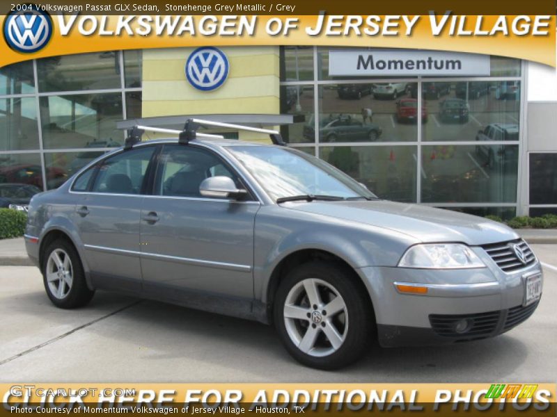 Stonehenge Grey Metallic / Grey 2004 Volkswagen Passat GLX Sedan