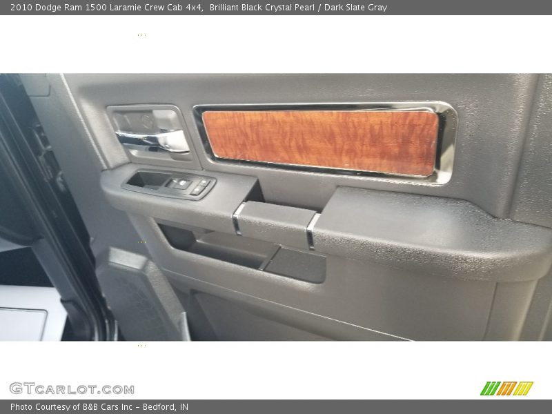 Brilliant Black Crystal Pearl / Dark Slate Gray 2010 Dodge Ram 1500 Laramie Crew Cab 4x4
