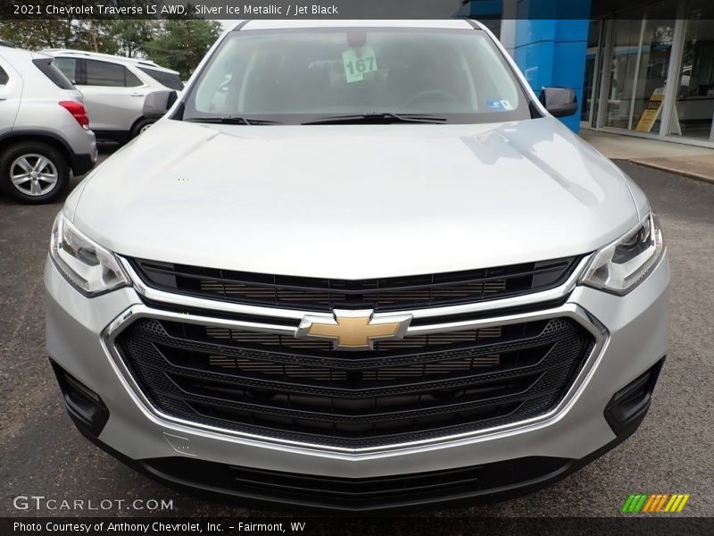 Silver Ice Metallic / Jet Black 2021 Chevrolet Traverse LS AWD