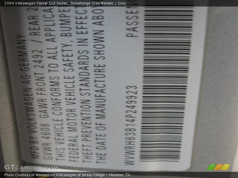 Stonehenge Grey Metallic / Grey 2004 Volkswagen Passat GLX Sedan