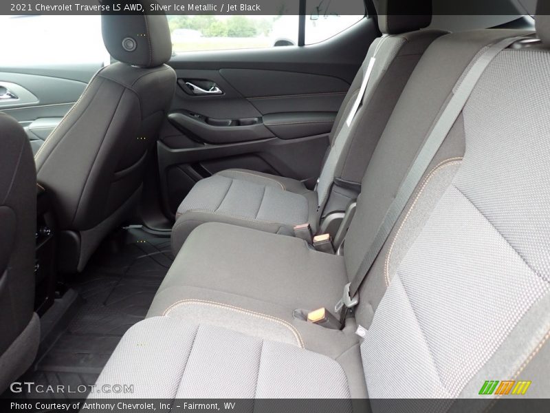 Silver Ice Metallic / Jet Black 2021 Chevrolet Traverse LS AWD