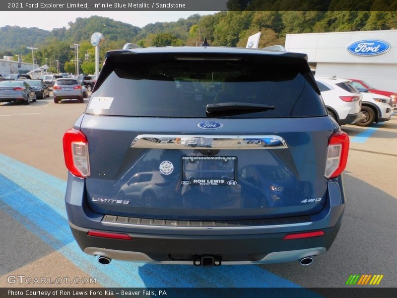 Infinite Blue Metallic / Sandstone 2021 Ford Explorer Limited