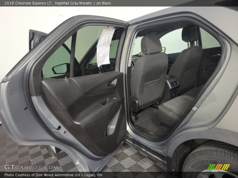 Nightfall Gray Metallic / Jet Black 2018 Chevrolet Equinox LT