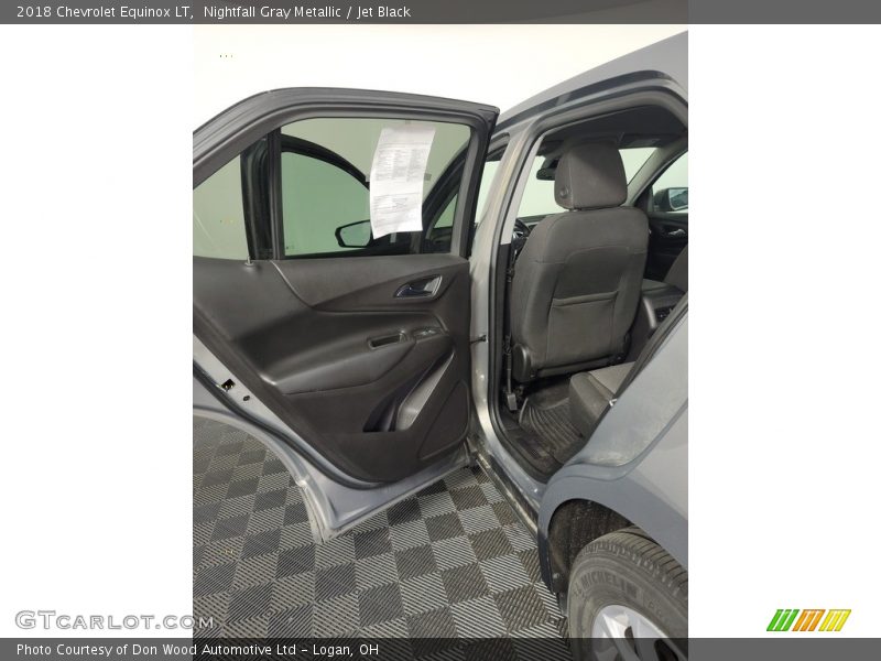 Nightfall Gray Metallic / Jet Black 2018 Chevrolet Equinox LT