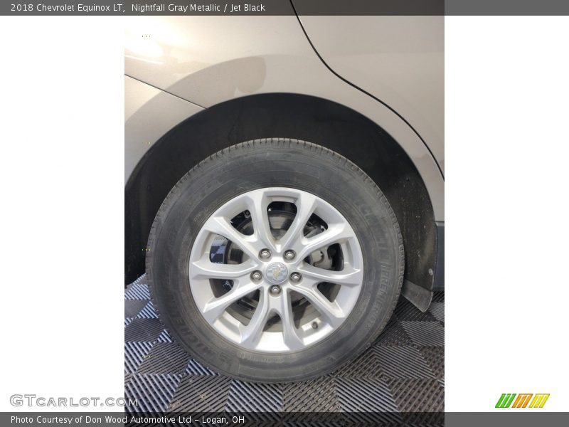 Nightfall Gray Metallic / Jet Black 2018 Chevrolet Equinox LT
