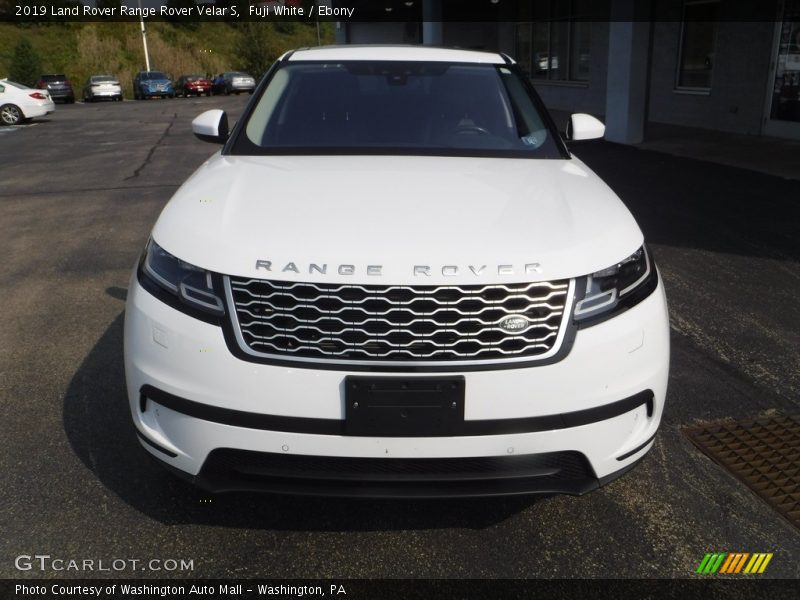 Fuji White / Ebony 2019 Land Rover Range Rover Velar S