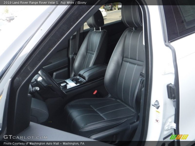 Fuji White / Ebony 2019 Land Rover Range Rover Velar S