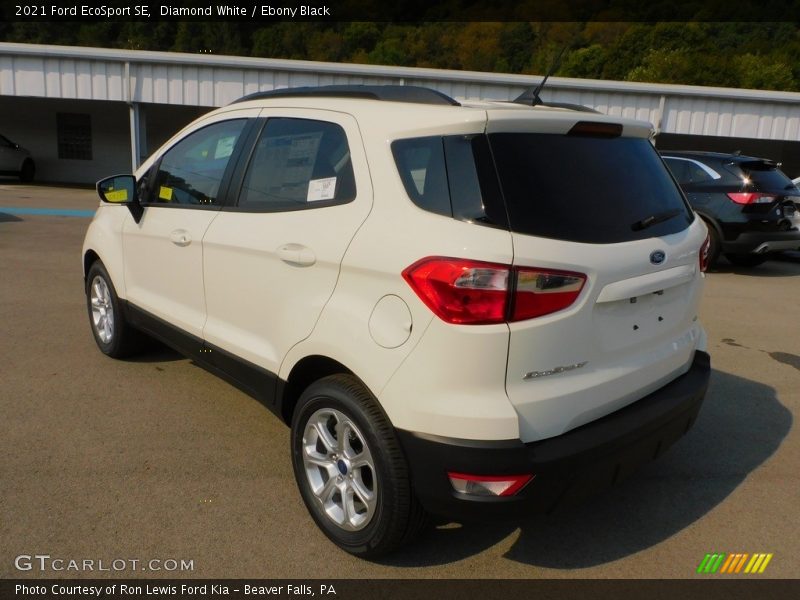 Diamond White / Ebony Black 2021 Ford EcoSport SE