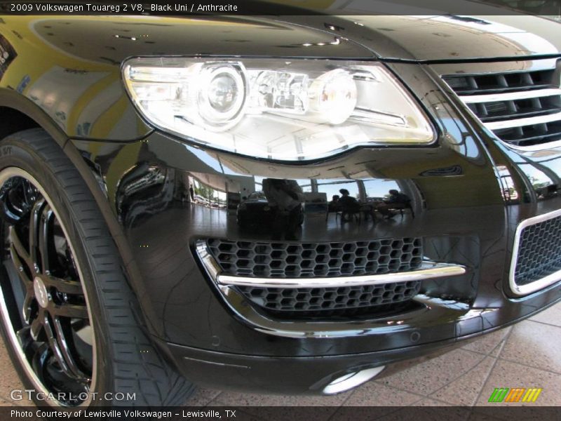 Black Uni / Anthracite 2009 Volkswagen Touareg 2 V8