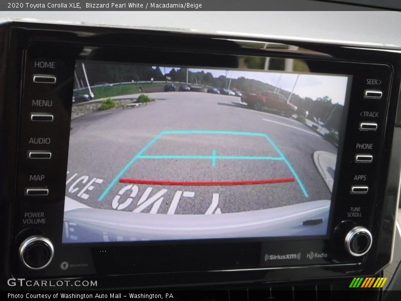 Blizzard Pearl White / Macadamia/Beige 2020 Toyota Corolla XLE
