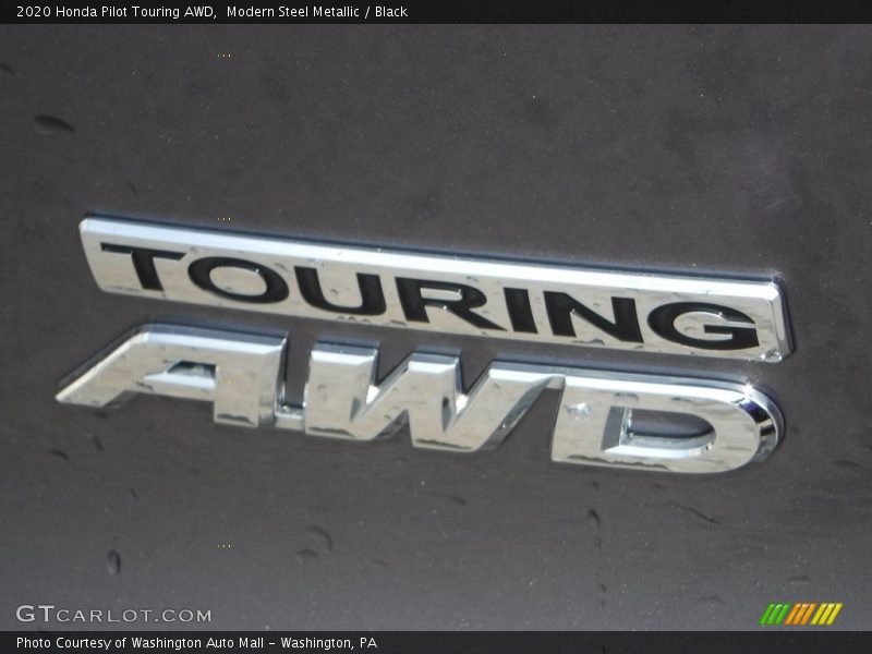 Modern Steel Metallic / Black 2020 Honda Pilot Touring AWD