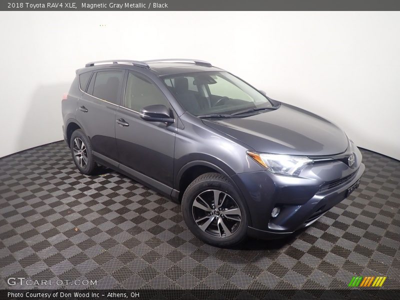 Magnetic Gray Metallic / Black 2018 Toyota RAV4 XLE