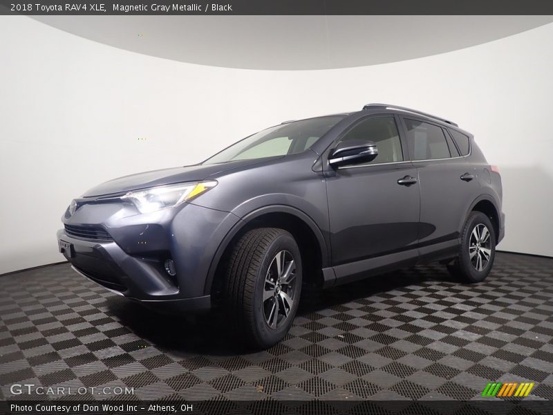 Magnetic Gray Metallic / Black 2018 Toyota RAV4 XLE