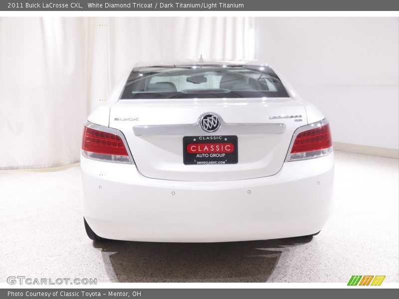 White Diamond Tricoat / Dark Titanium/Light Titanium 2011 Buick LaCrosse CXL