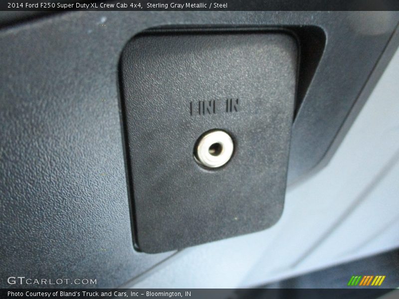 Sterling Gray Metallic / Steel 2014 Ford F250 Super Duty XL Crew Cab 4x4
