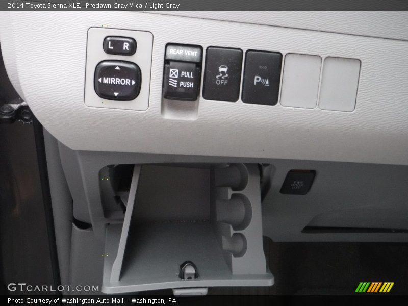 Predawn Gray Mica / Light Gray 2014 Toyota Sienna XLE