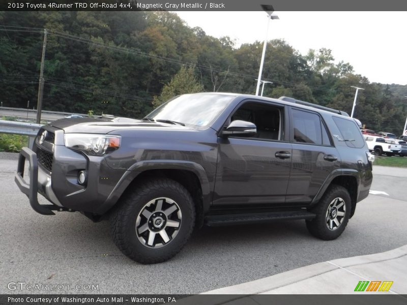 Magnetic Gray Metallic / Black 2019 Toyota 4Runner TRD Off-Road 4x4