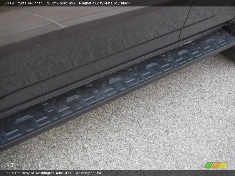 Magnetic Gray Metallic / Black 2019 Toyota 4Runner TRD Off-Road 4x4