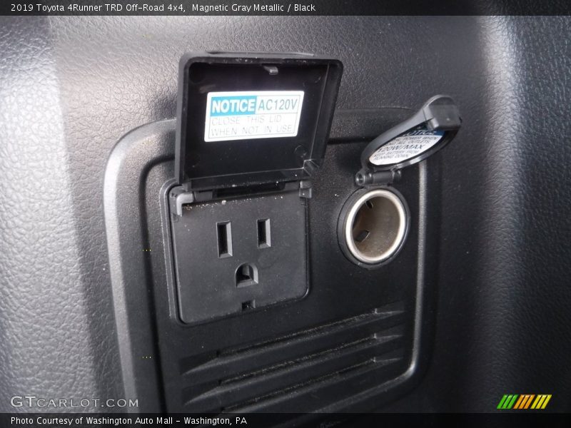 Magnetic Gray Metallic / Black 2019 Toyota 4Runner TRD Off-Road 4x4