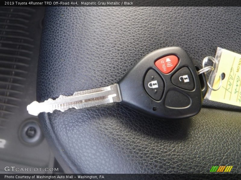 Magnetic Gray Metallic / Black 2019 Toyota 4Runner TRD Off-Road 4x4