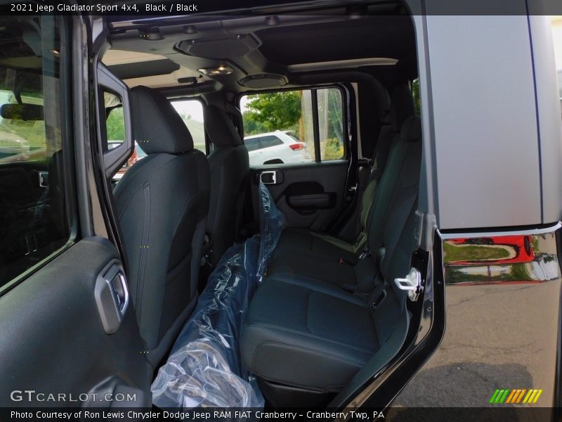 Black / Black 2021 Jeep Gladiator Sport 4x4