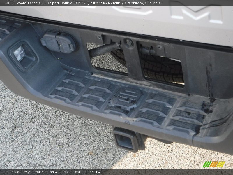 Silver Sky Metallic / Graphite w/Gun Metal 2018 Toyota Tacoma TRD Sport Double Cab 4x4