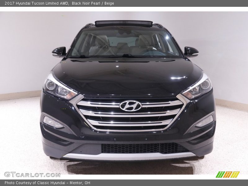 Black Noir Pearl / Beige 2017 Hyundai Tucson Limited AWD