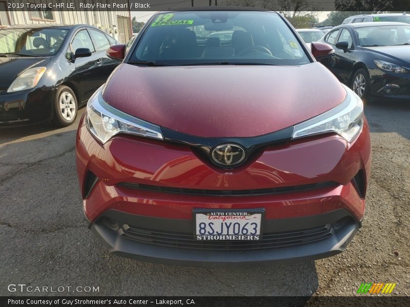 Ruby Flare Pearl / Black 2019 Toyota C-HR LE