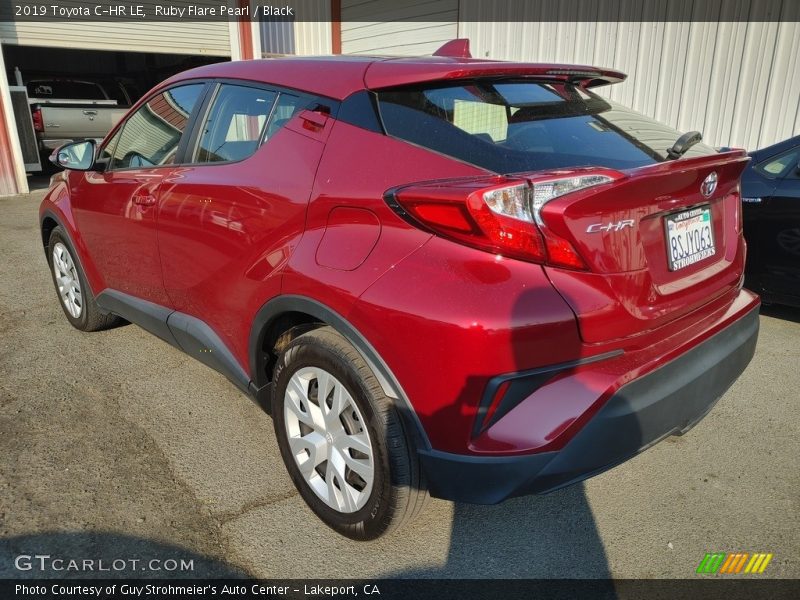 Ruby Flare Pearl / Black 2019 Toyota C-HR LE